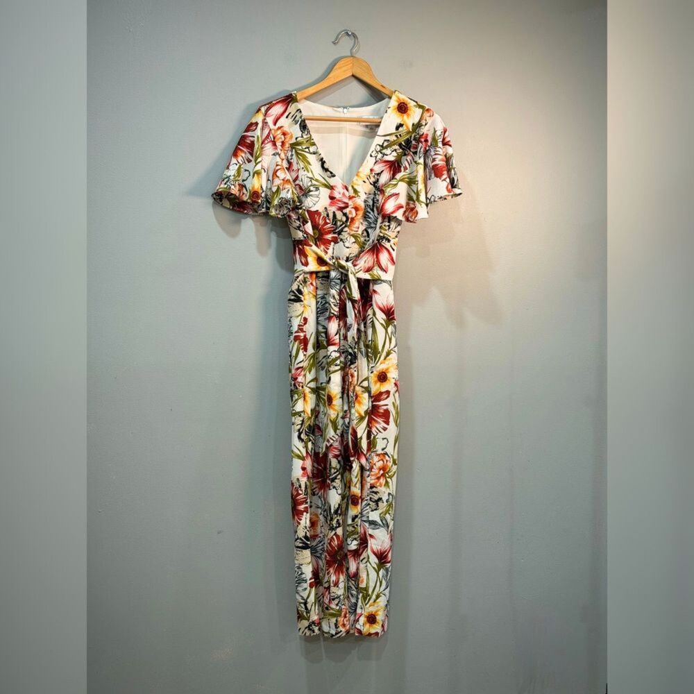 Multicolor Jones Studio Flutter Sleeve Belted Jumpsuit Size 8 EUC